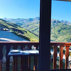 https://le-necou-reberty-2000.hotels-rhonealpes.com